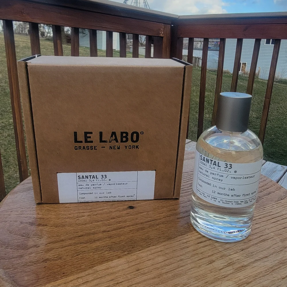 Le Labo Santal 33 Eau de Parfum - Clear Bottle with Box - Picture 4 of 16